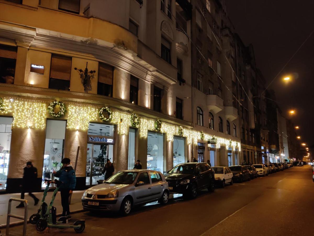 Suzan'S Apartment In The Heart Of Budapest Ngoại thất bức ảnh