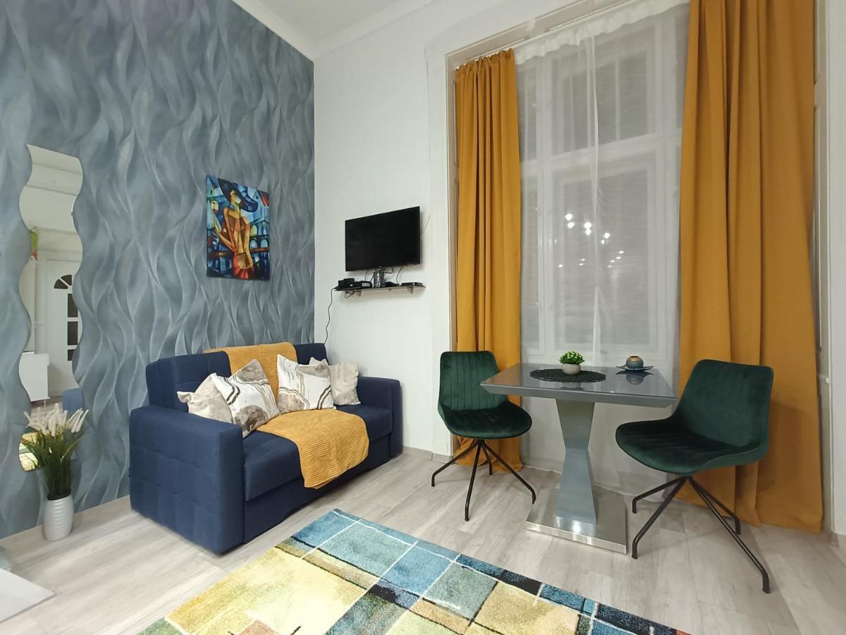 Suzan'S Apartment In The Heart Of Budapest Ngoại thất bức ảnh