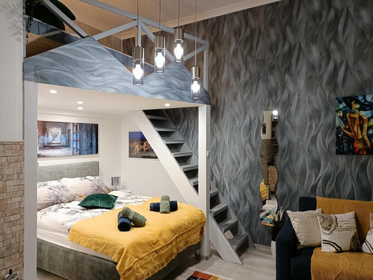 Suzan'S Apartment In The Heart Of Budapest Ngoại thất bức ảnh